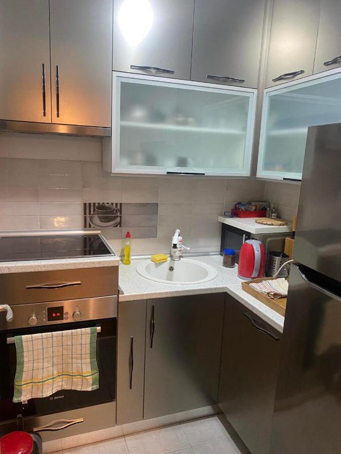 Luxury Apartments Parking In Garage Ni المظهر الخارجي الصورة